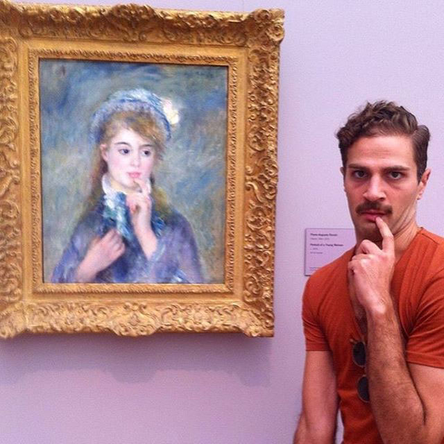 Renoirs sucks at painting