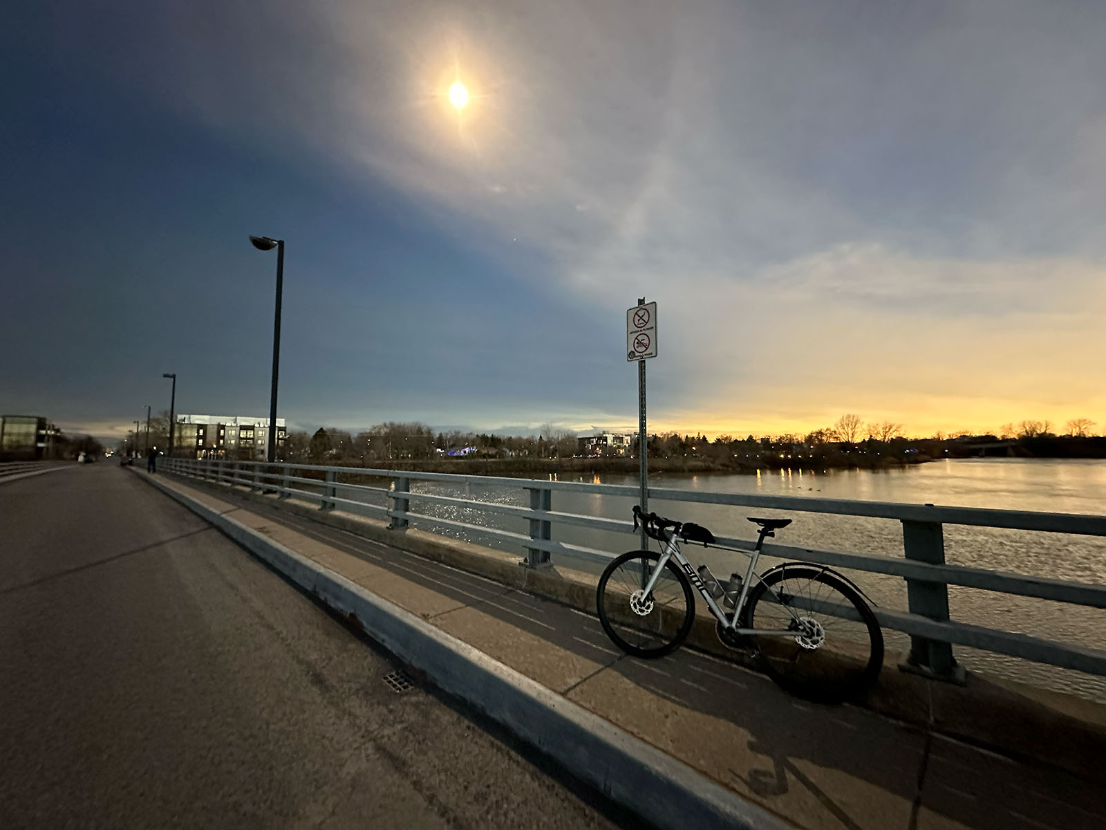 Éclipse totale du soleil, Sainte-Catherine, Québec