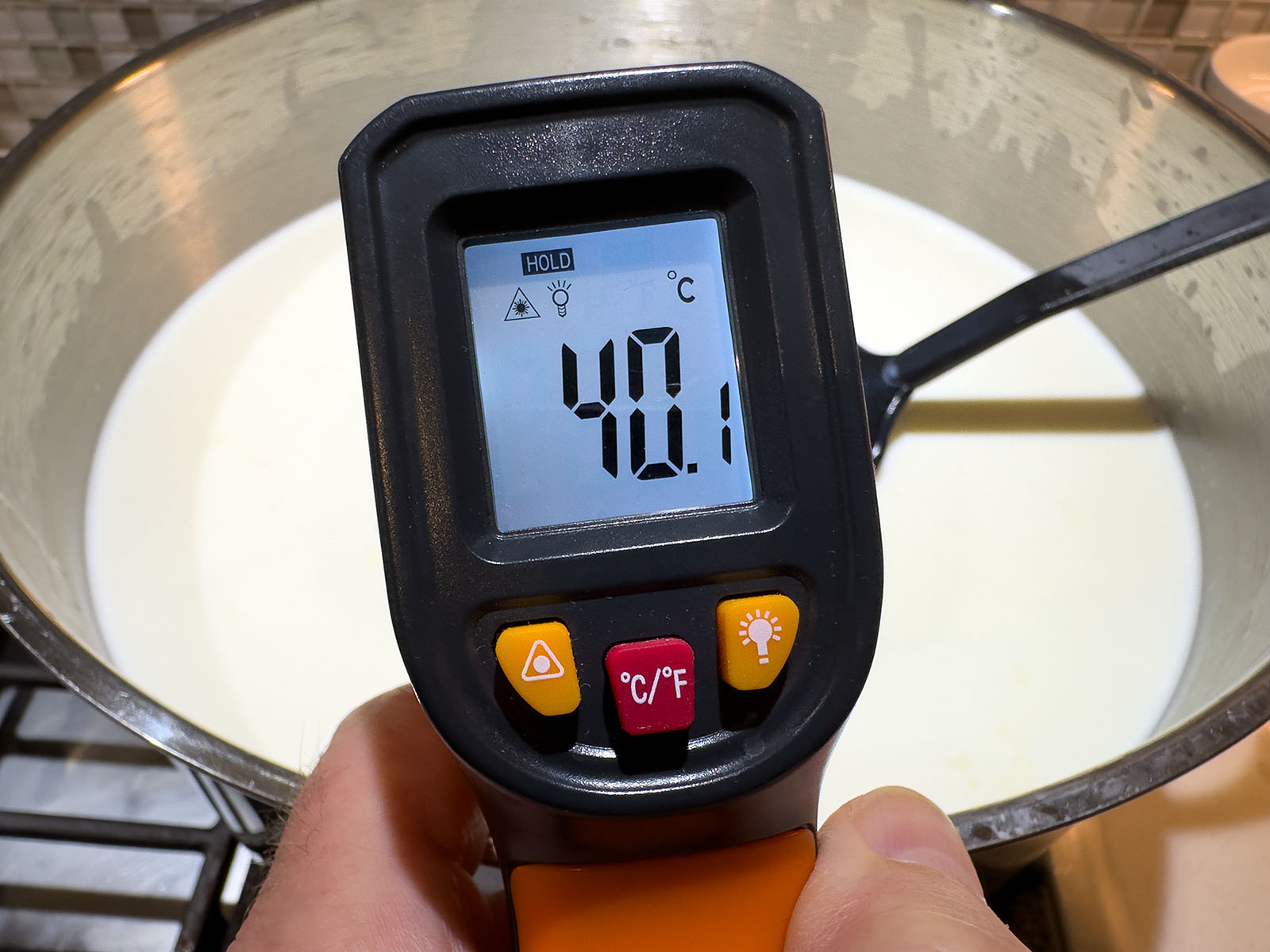 Fabrication de butterkäse : température du lait